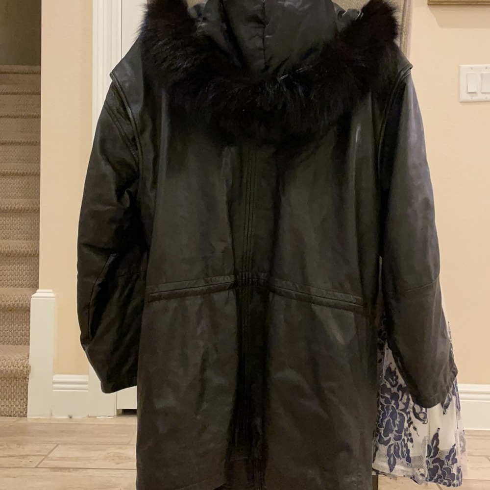 Leather jacket - Picture 4 of 4